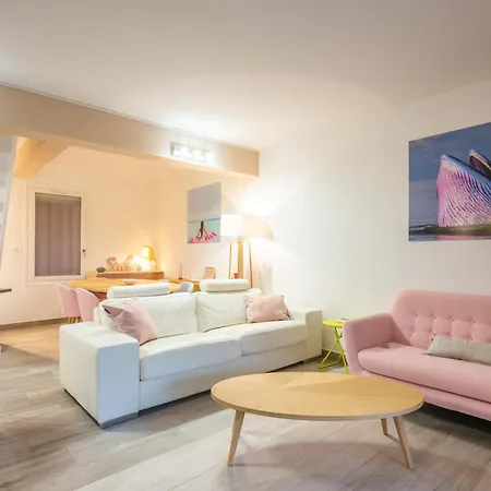 Duplex Agay-plage アパート